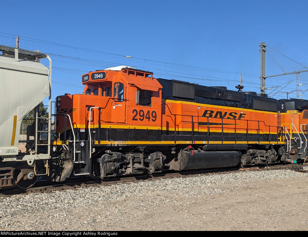 BNSF 2949